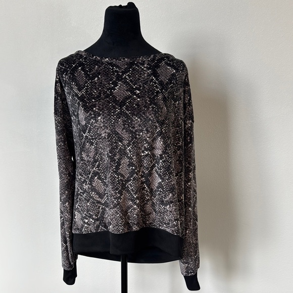 Michael Kors Tops - Michael Kors Sweatshirt with Textured Pattern